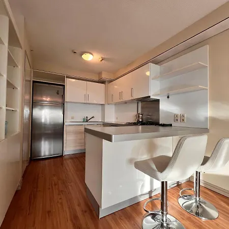 Amazing Penthouse With Sea View At Atasehir,finance Center 4min, Emaarmall 6 Mn Ulkersports 1min *