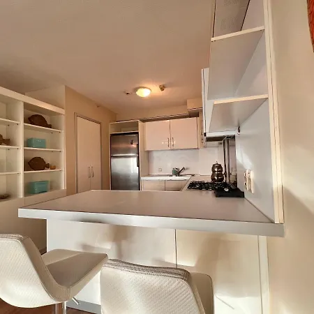 Amazing Penthouse With Sea View At Atasehir,finance Center 4min, Emaarmall 6 Mn Ulkersports 1min