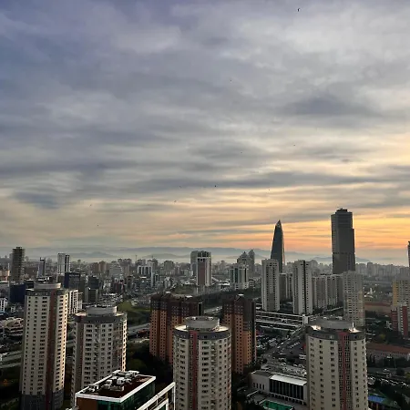 Amazing Penthouse With Sea View At Atasehir,finance Center 4min, Emaarmall 6 Mn Ulkersports 1min