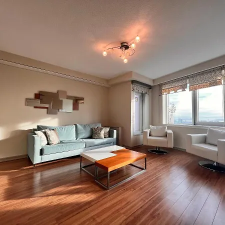 Amazing Penthouse With Sea View At Atasehir,finance Center 4min, Emaarmall 6 Mn Ulkersports 1min 公寓 *