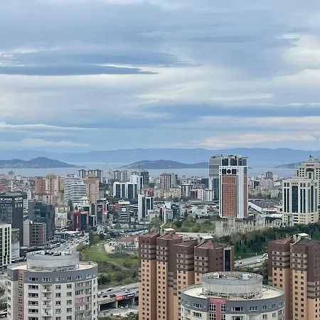 Amazing Penthouse With Sea View At Atasehir,finance Center 4min, Emaarmall 6 Mn Ulkersports 1min 公寓